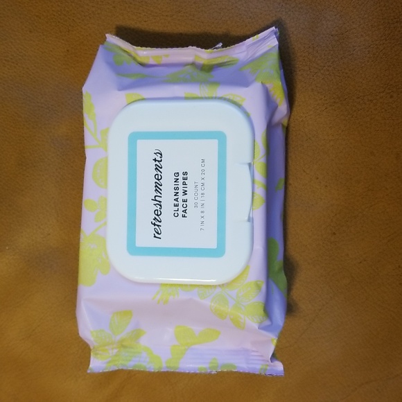 Refreshments by Ipsy Skincare Refreshments Cleansing Face Wipes